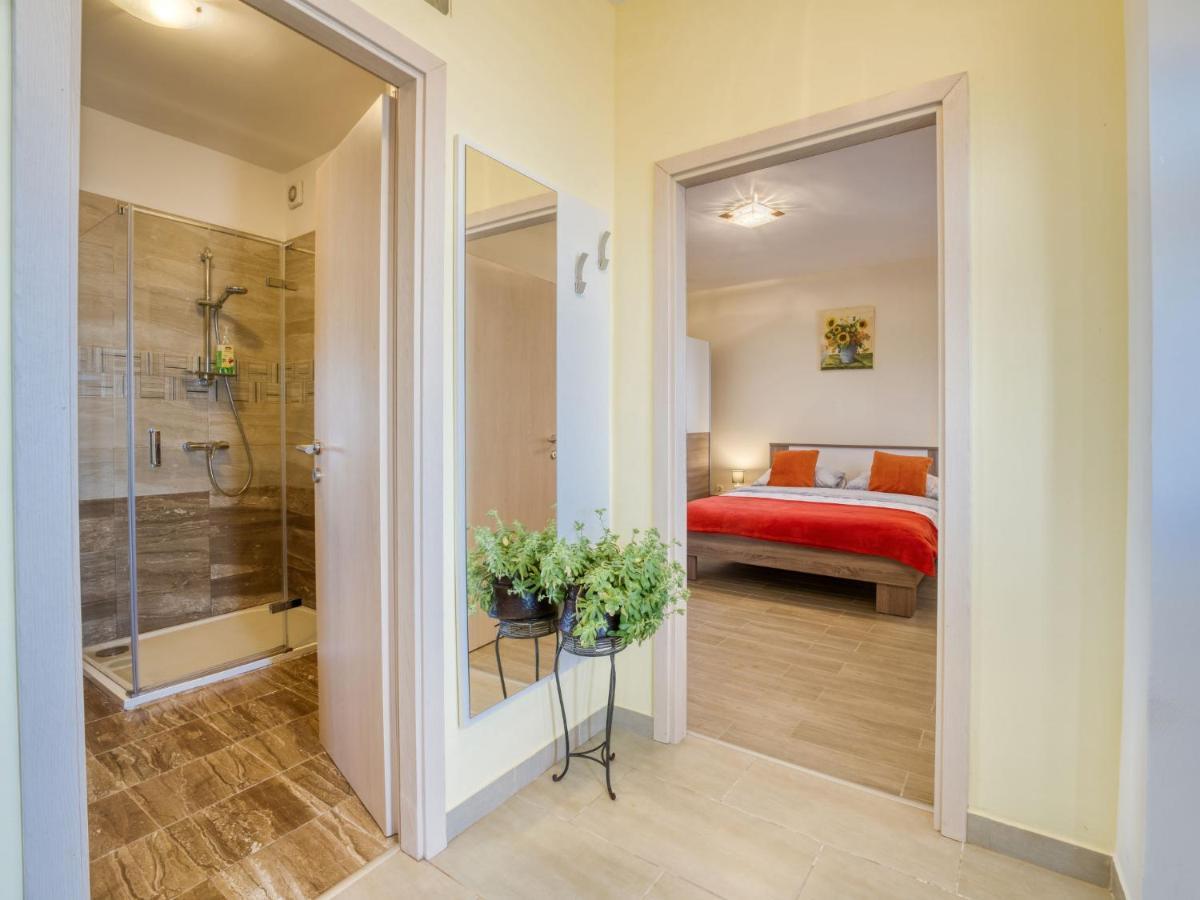 לובראן Apartment Edita By Interhome מראה חיצוני תמונה