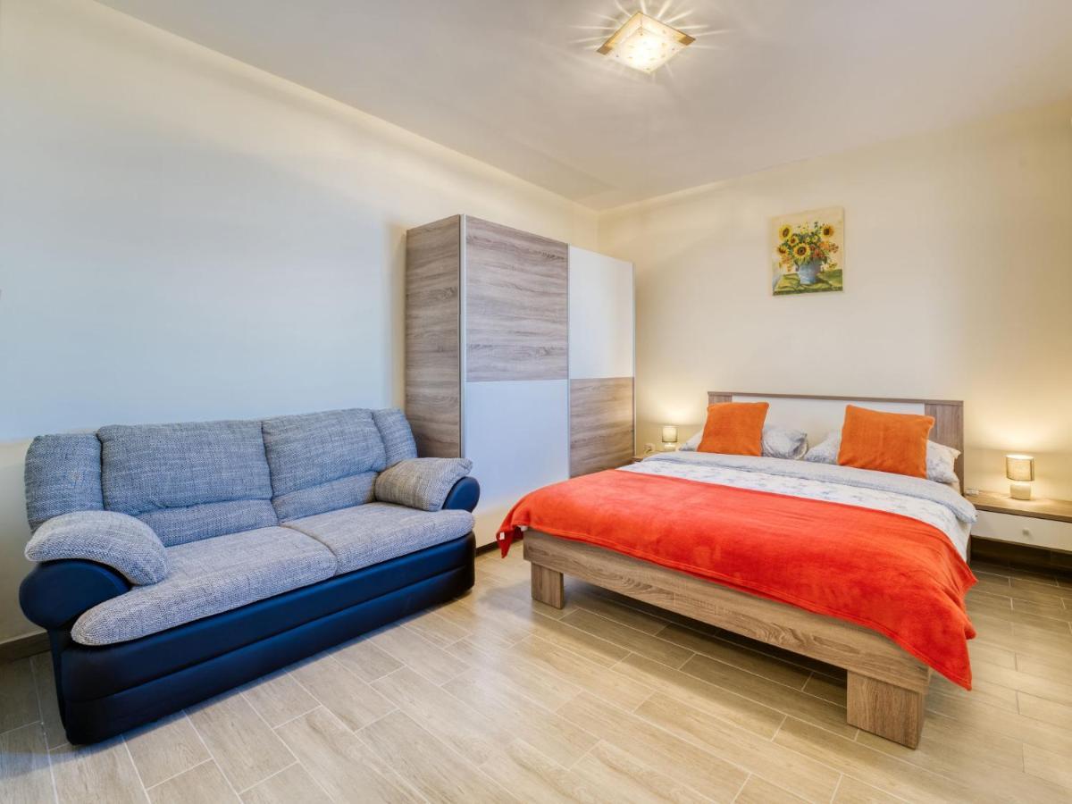 לובראן Apartment Edita By Interhome מראה חיצוני תמונה
